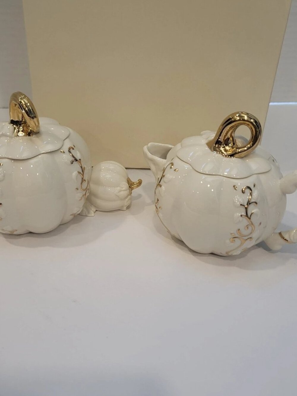 2004 Lenox Ivory Pumpkin Sugar & Creamer Pumpkin Home Decor Collection